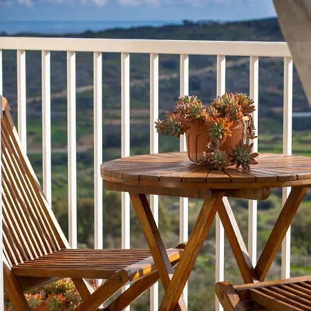 Modern 1 Bedroom Gem With Breathtaking Terrace * Xaghra
